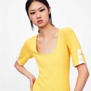 Zara Yellow Jersey scoop neck top with button detail on sleeve - Medium